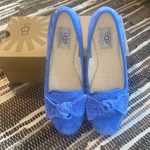 Brand new Ugg flats!